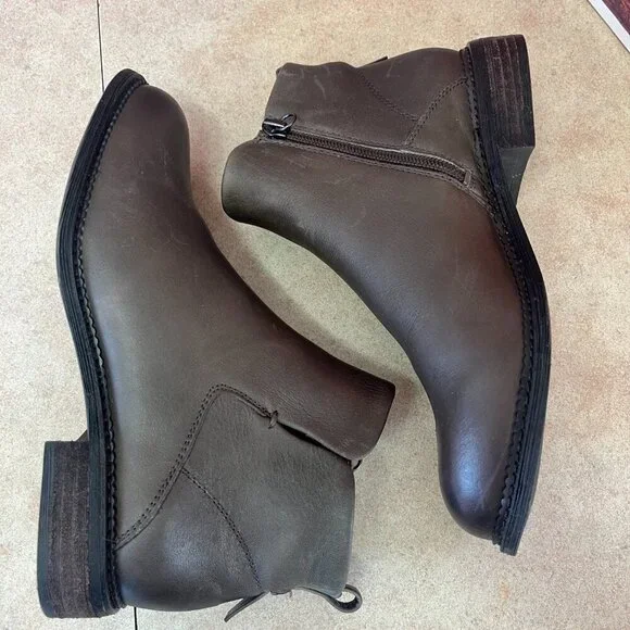 Franco Sarto Hyla Leather Grey Ankle Booties - Picture 5 of 14